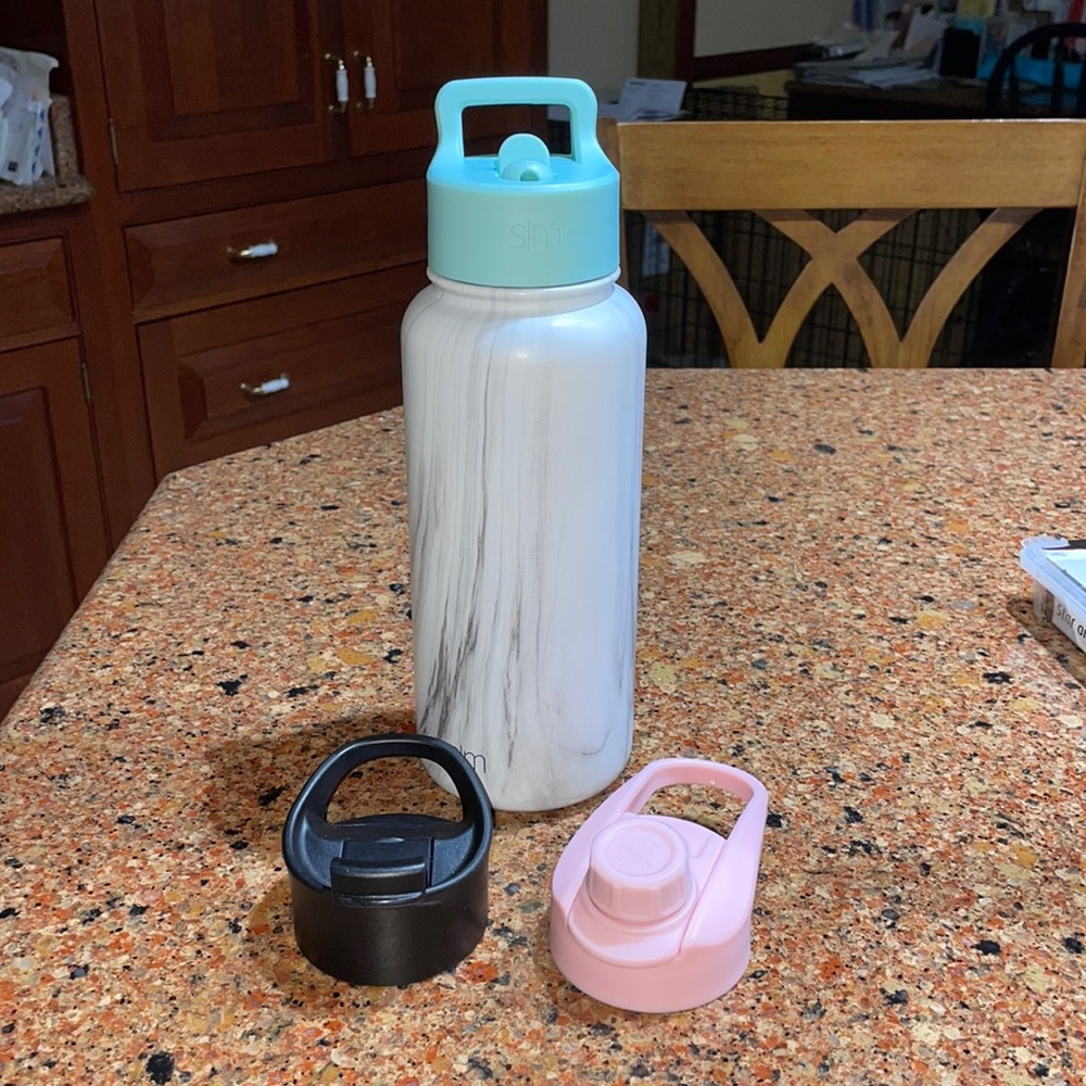 Simple modern tumbler